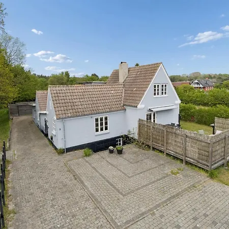 Kali - 750m From The Sea By Interhome Casa vacanze Rønne